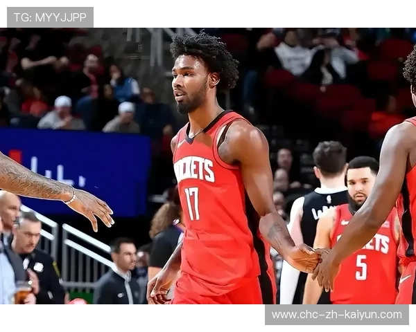 火箭新援首秀引发关注，火箭队引援