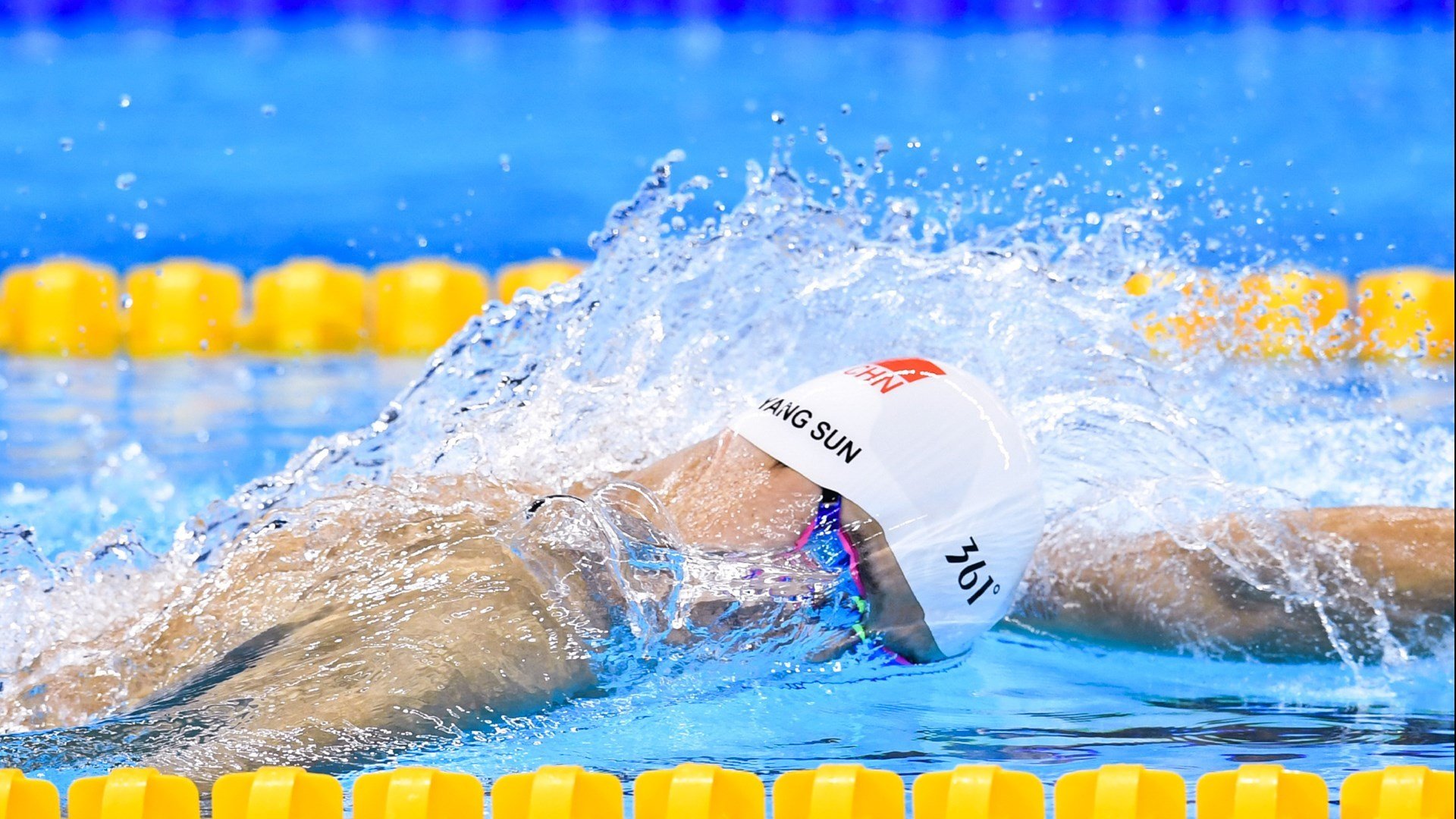 开云全站下载-中国男篮用拼搏谱写新时代篇章,中国男篮介绍视频